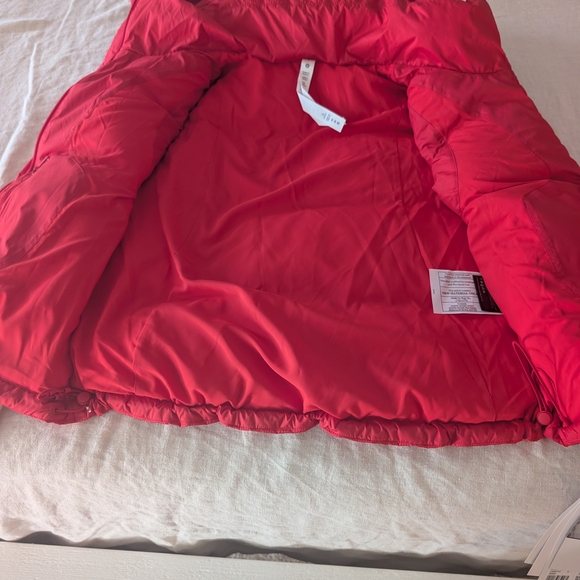 Lululemon Cropped Wunder Puff - Picture 6 of 9